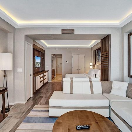 Luxury Beachfront Studio! Φορτ Λόντερντεϊλ Εξωτερικό φωτογραφία